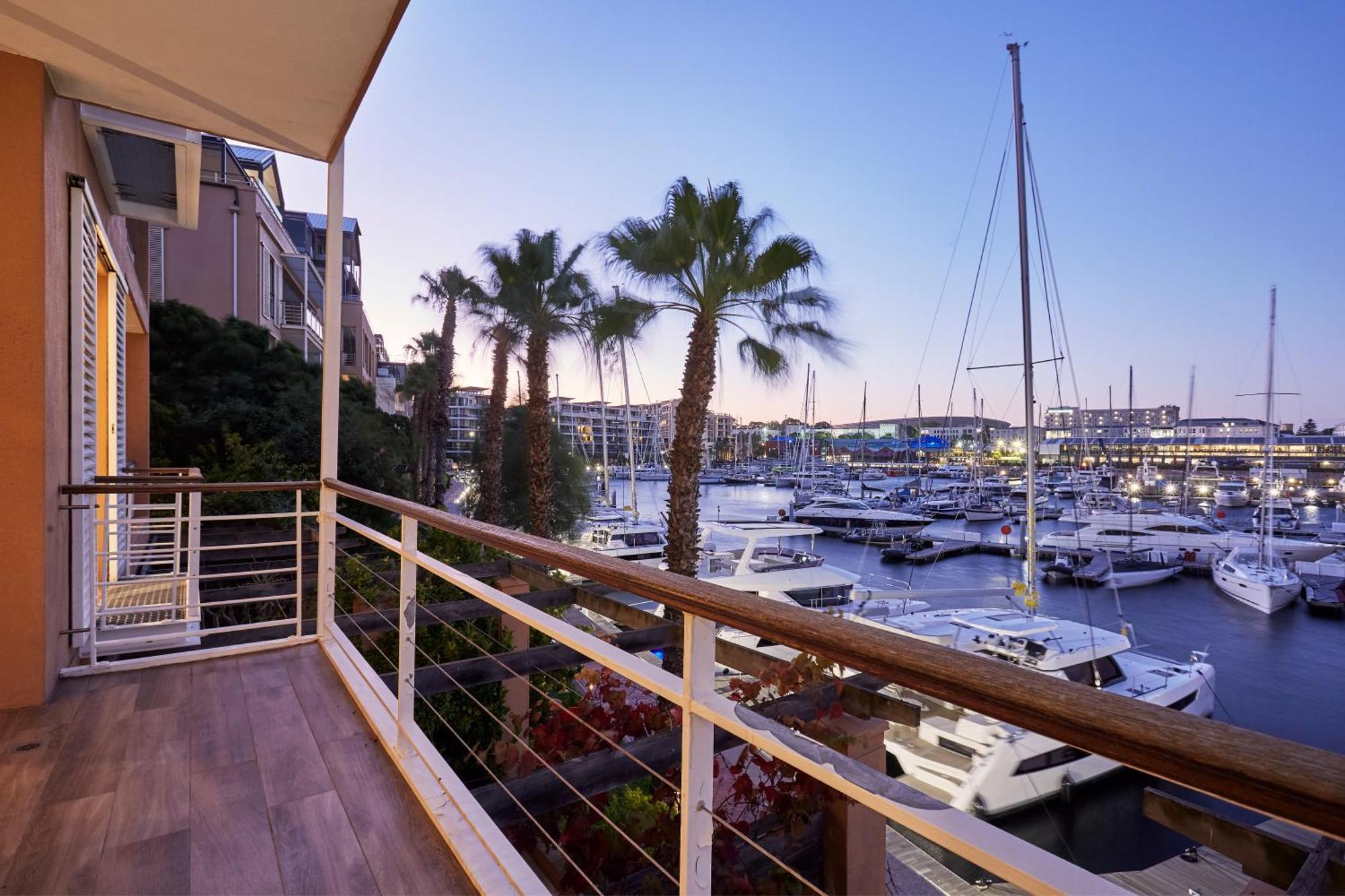 Parama 102 Cape Town Exterior foto
